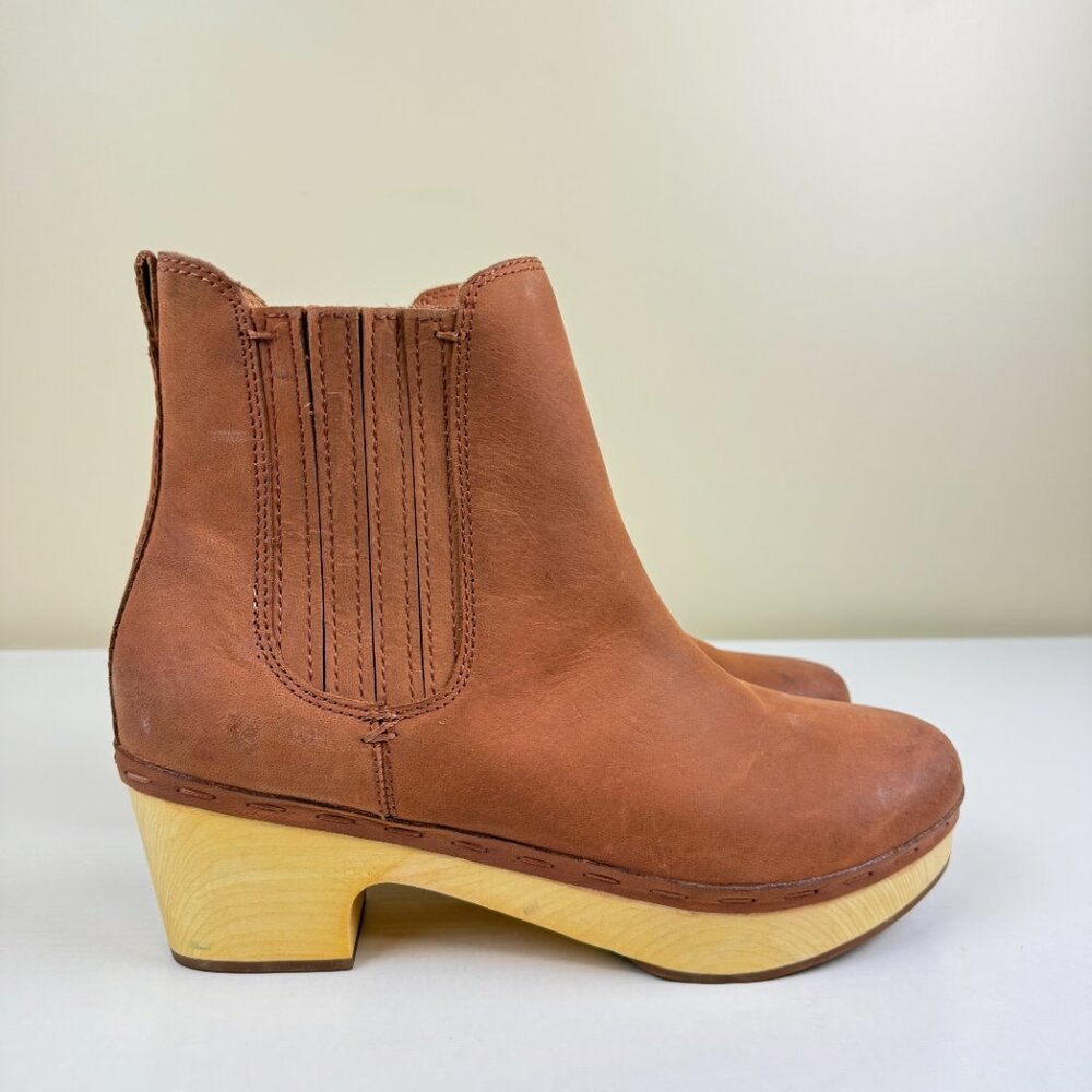 EUC Frye Odessa Tan Leather Chelsea Clog Boots - Picture 2 of 11